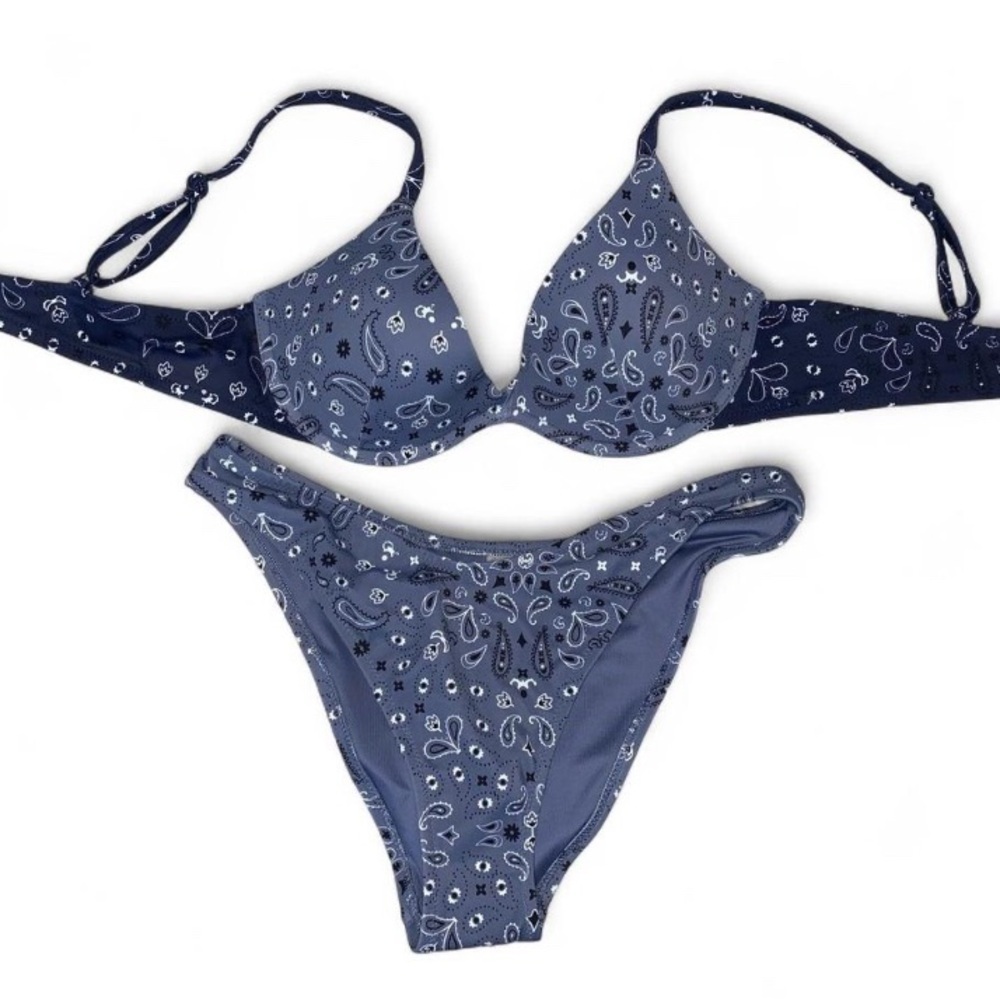 Victoria’s Secret pink Midnight Navy Blue bandanna Paisley Bikini Set medium